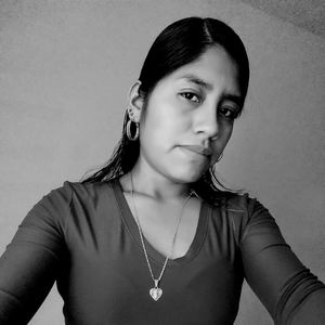 Meet your Posher, Adriana